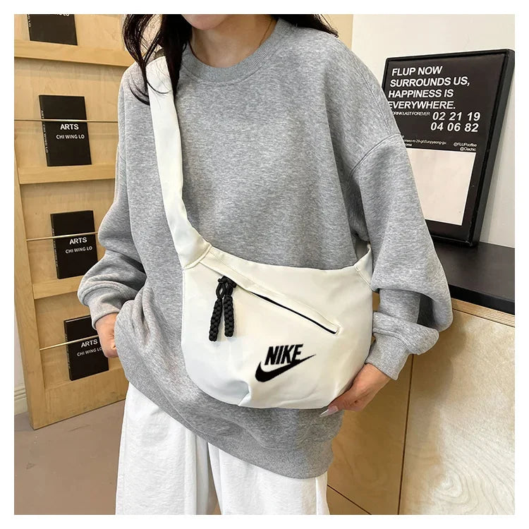 Nike Tech Hip Pack Series Large Capacity Nylon Zip Closure Sport Shoulder Crossbody Belt Chest Bag